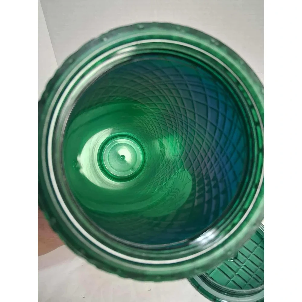 Starbucks emerald green